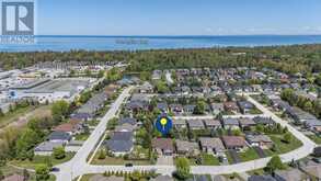 2 OLD HICKORY LANE | Wasaga Beach Ontario | Slide Image Thirty-two