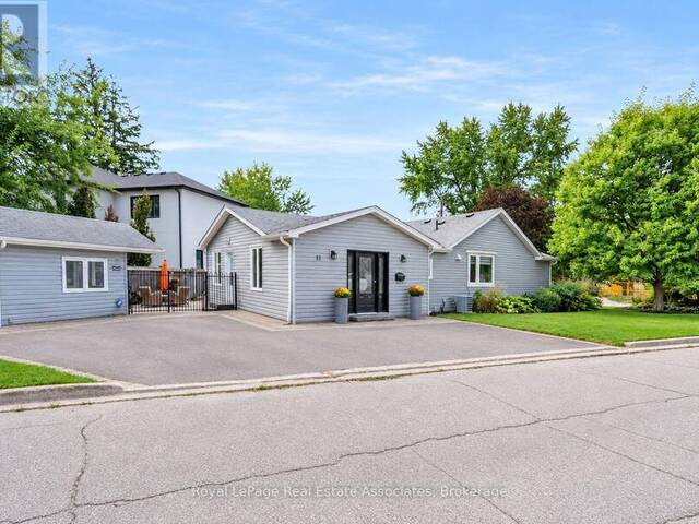 11 CHURCHILL CRESCENT Halton Hills Ontario, L7G 2M8 - 3 Bedrooms Home For Sale
