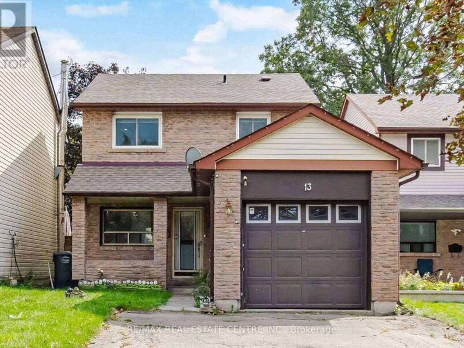 13 DALZELL AVENUE, Brampton, Ontario L6Z 1H1