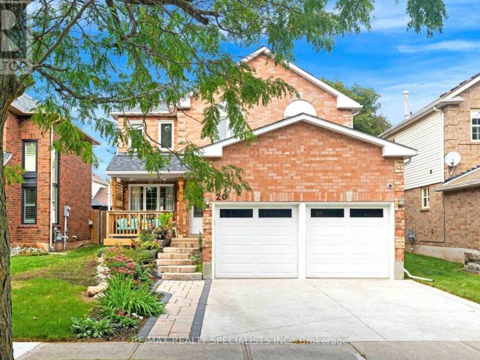 20 MCCULLOUGH CRESCENT, Halton Hills, Ontario L7G 5N5