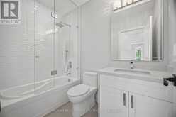 1496 MANSFIELD DRIVE | Oakville Ontario | Slide Image Thirty