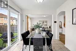 15 MANTIS ROAD | Toronto Ontario | Slide Image Sixteen