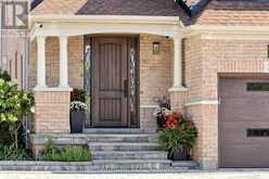 35 EMPIRE DRIVE | Bradford West Gwillimbury Ontario | Slide Image Nine