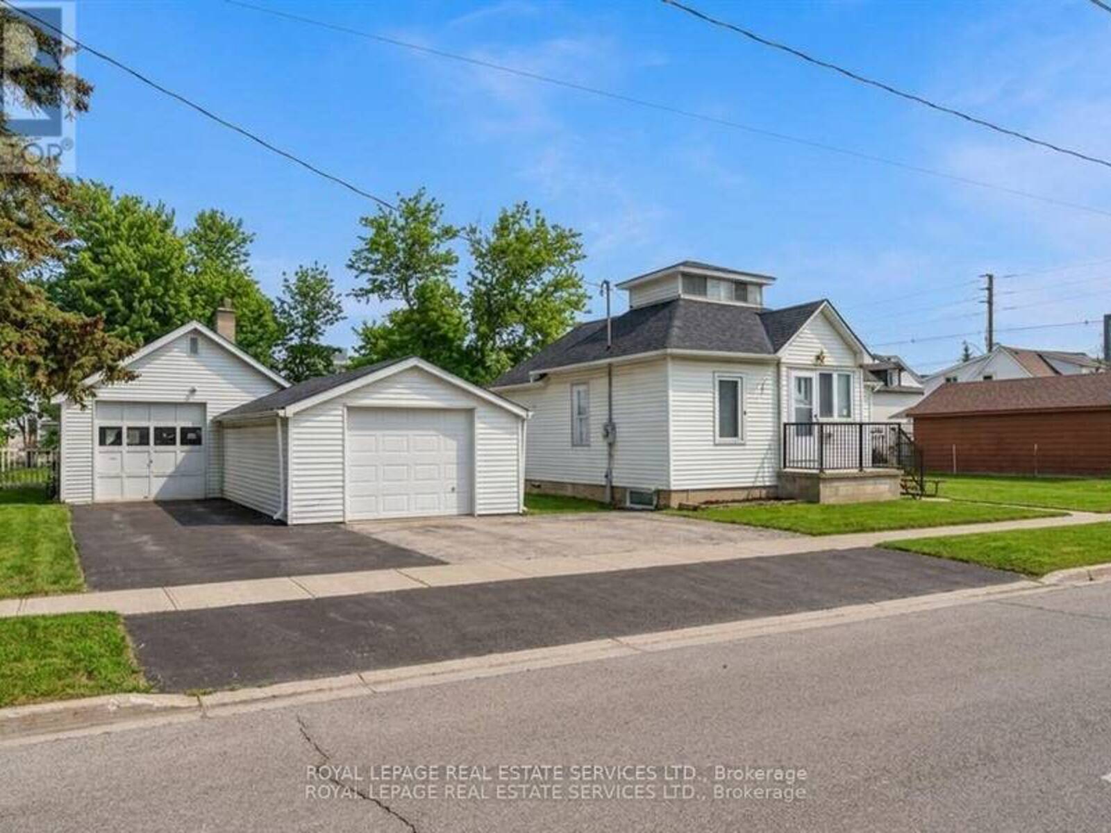2386 SOVEREIGN STREET, Oakville, Ontario L6L 1L8