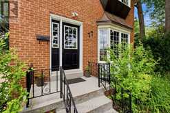 77 MINEOLA ROAD E | Mississauga Ontario | Slide Image Six
