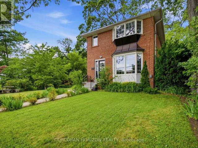 77 MINEOLA ROAD E Mississauga Ontario, L5G 2E6 - 4 Bedrooms Home For Sale