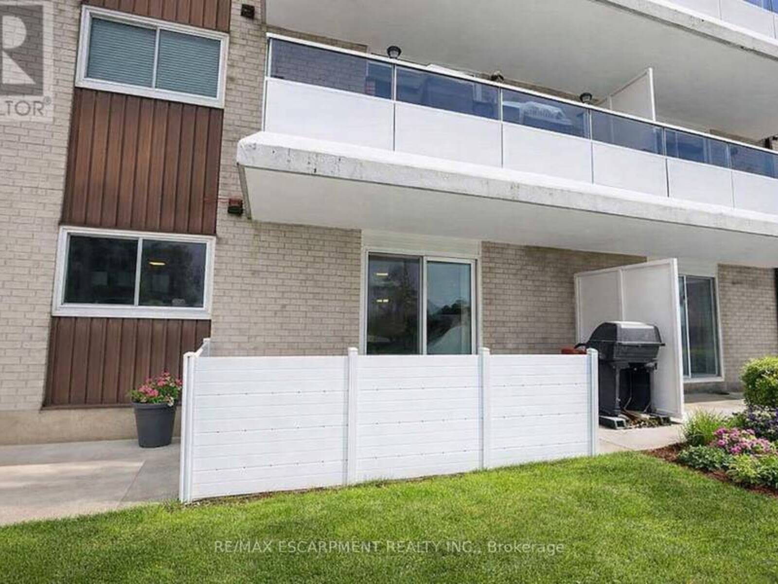 110 - 71 VANIER DRIVE, Kitchener, Ontario N2C 1J4