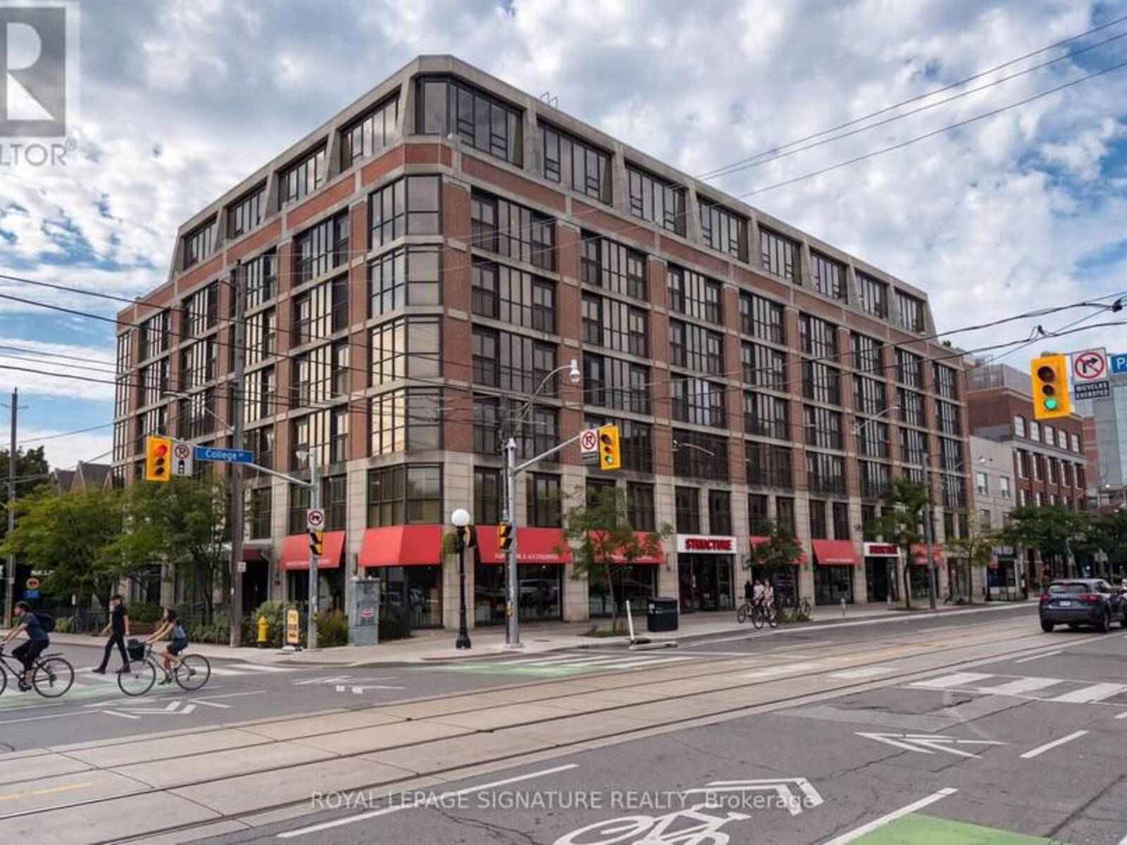 PH07 - 308 PALMERSTON AVENUE, Toronto, Ontario M6J 3X9