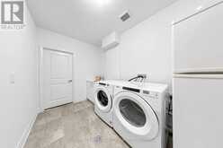 251 OXFORD STREET | Richmond Hill Ontario | Slide Image Forty-five