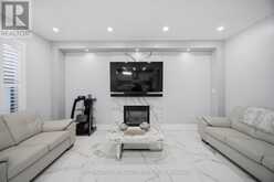 84 FRED YOUNG DRIVE | Toronto Ontario | Slide Image Ten