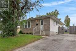 63 CEDARHILL CRESCENT | Kitchener Ontario | Slide Image Two