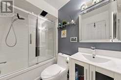 5 EVELYN BUCK LANE | Aurora Ontario | Slide Image Thirty-three