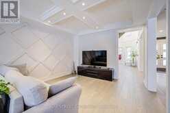 48 COLDSTREAM CRESCENT | Richmond Hill Ontario | Slide Image Nine