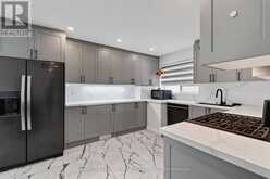 286 PALMER AVENUE | Richmond Hill Ontario | Slide Image Three