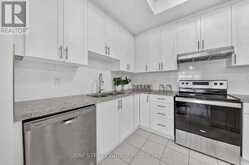 42 HERMAN GILROY LANE | Markham Ontario | Slide Image Nine