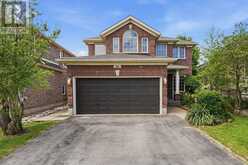 44 PRINCE WILLIAM WAY | Barrie Ontario | Slide Image Three