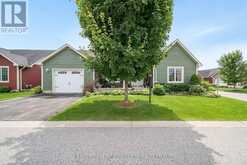 1 BAY MOORINGS BOULEVARD | Penetanguishene Ontario | Slide Image Two