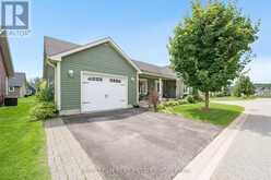 1 BAY MOORINGS BOULEVARD | Penetanguishene Ontario | Slide Image Four