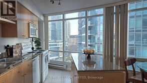 2109 - 361 FRONT STREET W | Toronto Ontario | Slide Image Ten