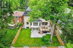 319 BETTY ANN DRIVE | Toronto Ontario | Slide Image Forty