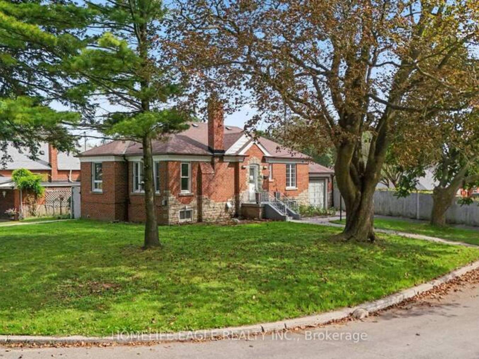 3 BLUEWATER AVENUE, Toronto, Ontario M1N 1K3