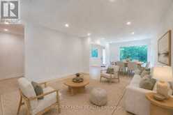 30 MORTON AVENUE | East Gwillimbury Ontario | Slide Image Two