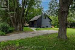 30 MORTON AVENUE | East Gwillimbury Ontario | Slide Image Forty-three