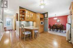29 MEDINA SQUARE | Georgina Ontario | Slide Image Fifteen
