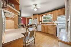 29 MEDINA SQUARE | Georgina Ontario | Slide Image Sixteen