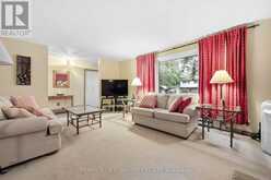 29 MEDINA SQUARE | Georgina Ontario | Slide Image Eight