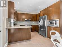 67 BRISTLEWOOD CRESCENT | Vaughan Ontario | Slide Image Nine