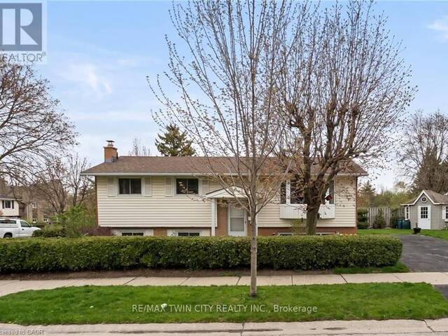 602 HIGHPOINT AVENUE Waterloo Ontario, N2L 4N1 - 4 Bedrooms Home For Sale