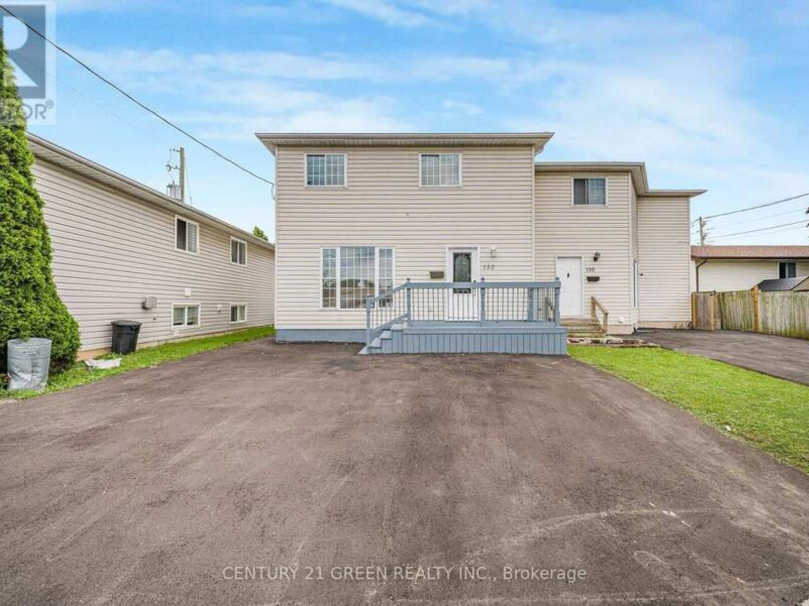 132 CARLTON STREET, St. Catharines, Ontario L2R 7S6