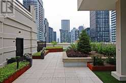 502 - 135 DALHOUSIE STREET | Toronto Ontario | Slide Image Thirty-one