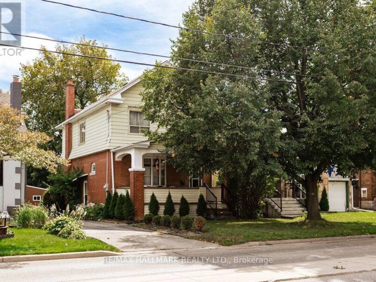 153 CHURCH STREET, Toronto, Ontario M9N 1N6