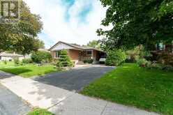 203 LUPIN DRIVE | Whitby Ontario | Slide Image Two