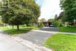 203 LUPIN DRIVE | Whitby Ontario | Slide Image Three