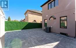 164 CANADA DRIVE | Vaughan Ontario | Slide Image Fifty