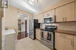 512 - 81 TOWNSGATE DRIVE | Vaughan Ontario | Slide Image Twelve