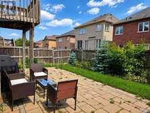 41 MANSARD DRIVE | Richmond Hill Ontario | Slide Image Forty-one