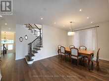 41 MANSARD DRIVE | Richmond Hill Ontario | Slide Image Seven