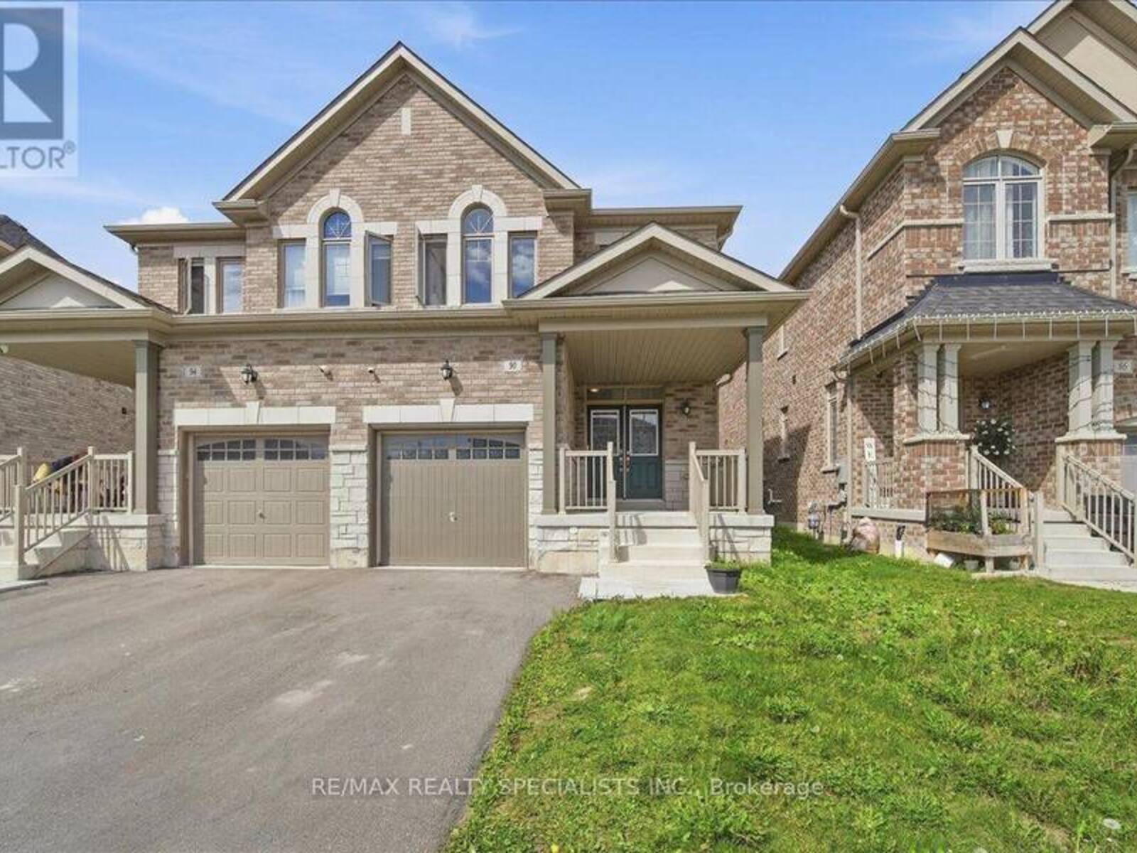 90 FERRAGINE CRESCENT, Bradford West Gwillimbury, Ontario L3Z 4K2