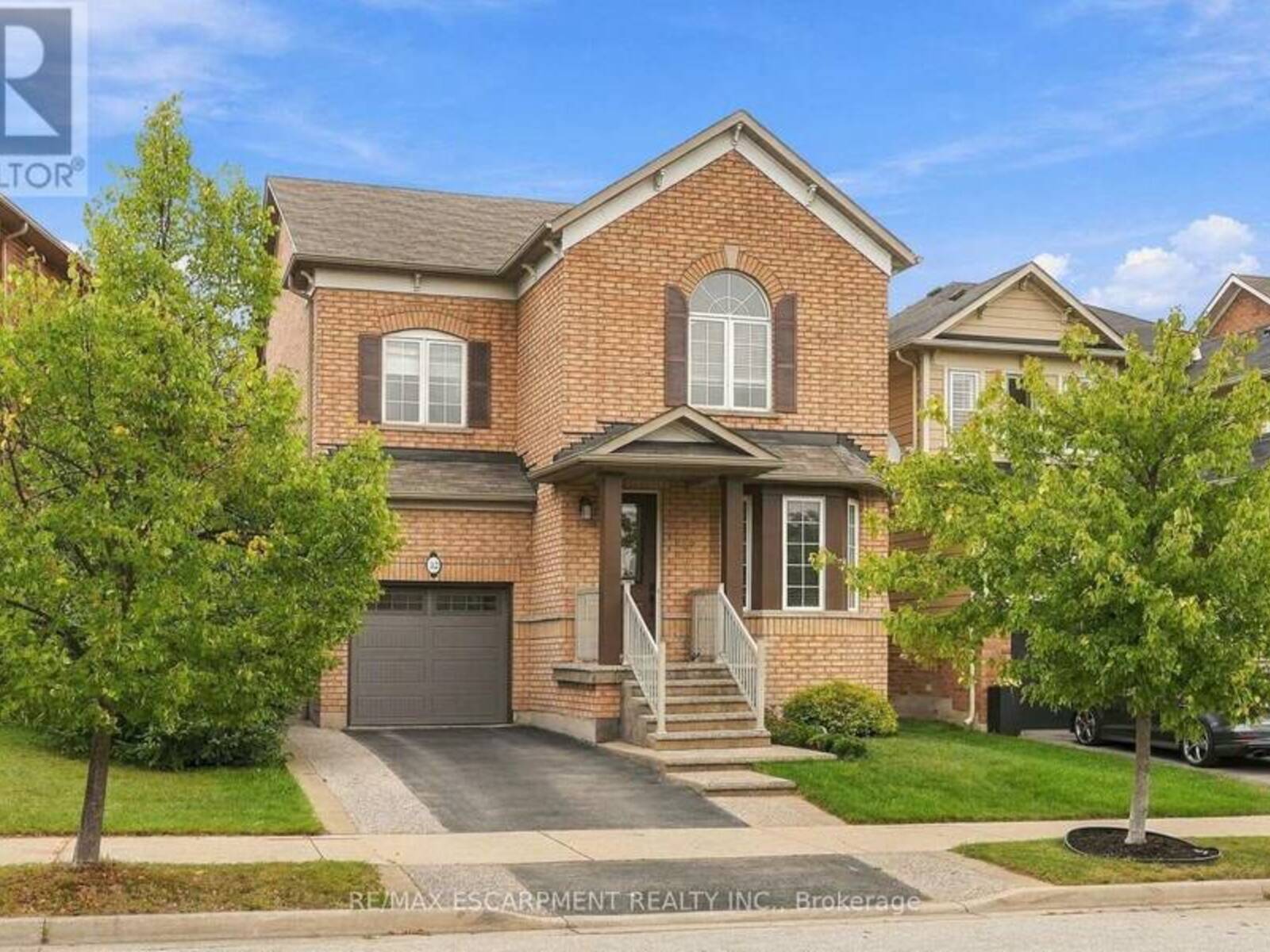 32 WIMBERLY AVENUE, Hamilton, Ontario L8B 0R9