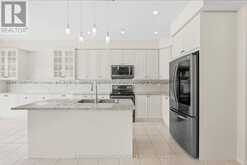 35 ROYAL COACHMAN WAY | Hamilton Ontario | Slide Image Seven