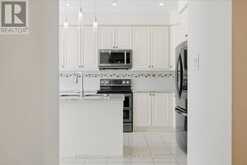35 ROYAL COACHMAN WAY | Hamilton Ontario | Slide Image Eight