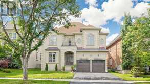 368 PARADELLE DRIVE | Richmond Hill Ontario | Slide Image One