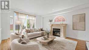 368 PARADELLE DRIVE | Richmond Hill Ontario | Slide Image Nine