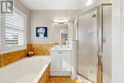 57 PORT RUSH TRAIL | Markham Ontario | Slide Image Thirty