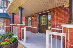 141 LAVERY HEIGHTS | Milton Ontario | Slide Image Four