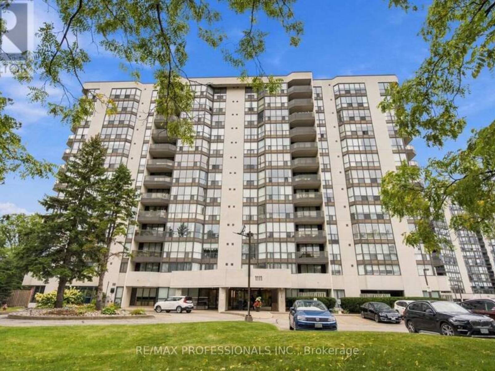 403 - 1111 BOUGH BEECHES BOULEVARD, Mississauga, Ontario L4W 4N1